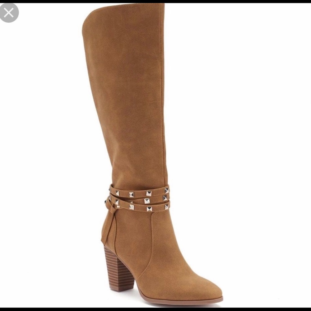 brand new Jennifer Lopez boots!!